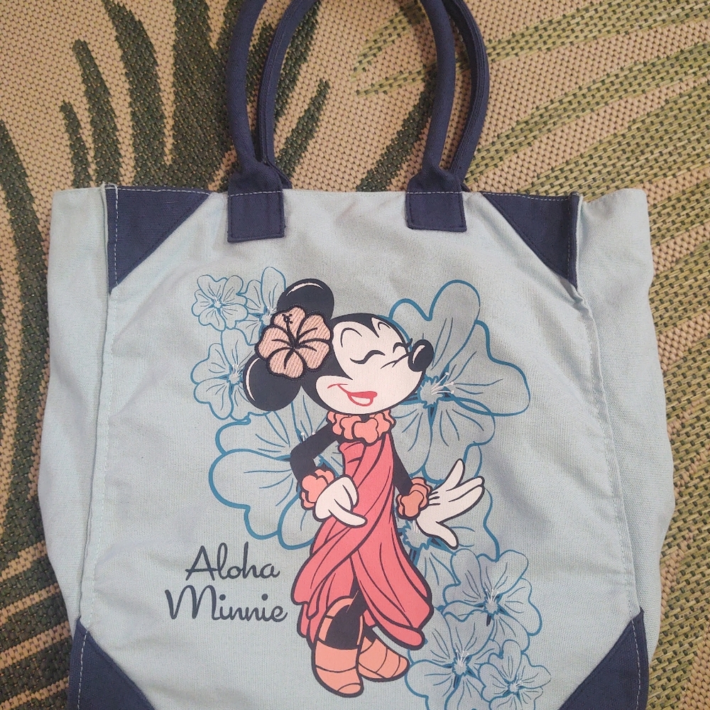 Aulani Disney resort Minnie Mouse tote bag Hawaii ko olina